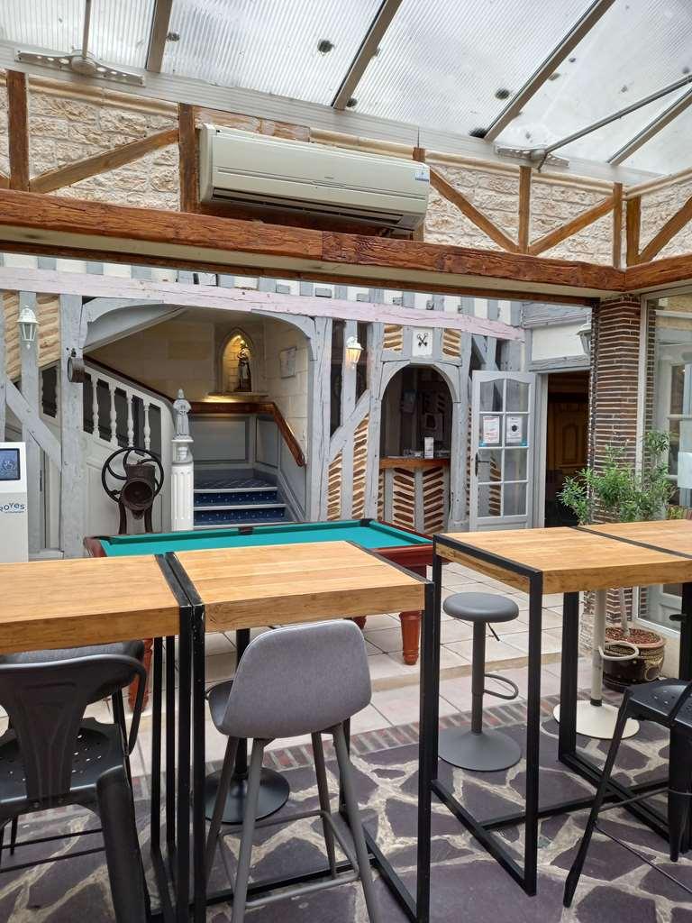 Brit Comtes De Champagne - Centre Historique Hotel 2*