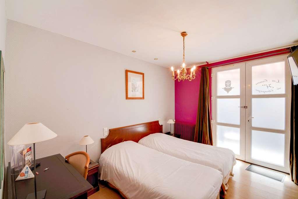 Hotel Brit Comtes De Champagne - Centre Historique 2*