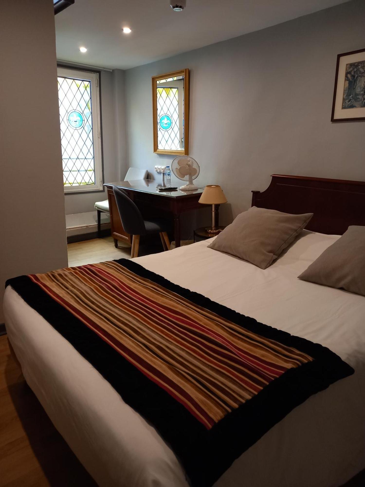 Hotel Brit Comtes De Champagne - Centre Historique Troyes